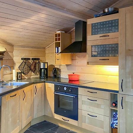 Nice Home In Straumgjerde With Wifi Brunstad Екстериор снимка