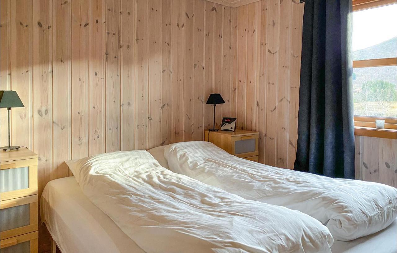 Nice Home In Straumgjerde With Wifi Brunstad Екстериор снимка